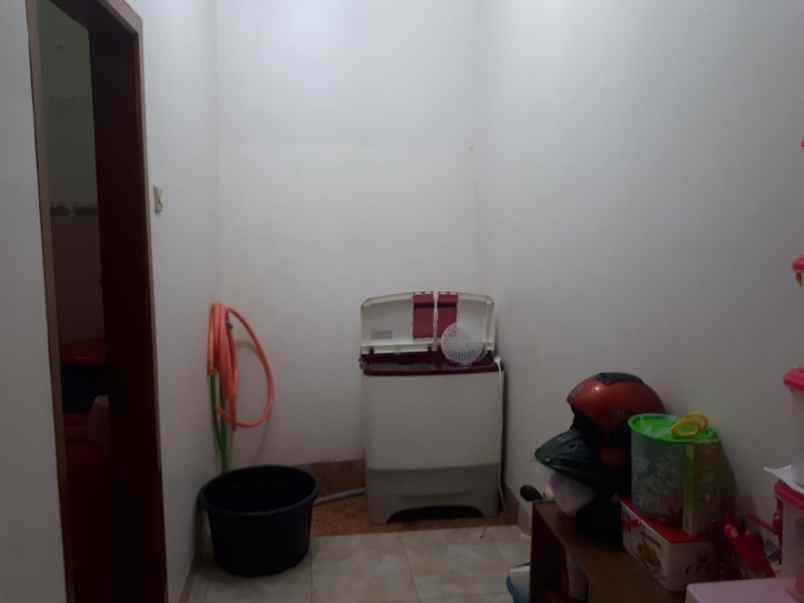 rumah luas siap huni di komplek cipageran asri