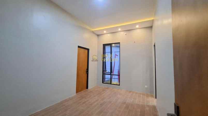 rumah mewah 2 lantai desain modern di maguwoharjo