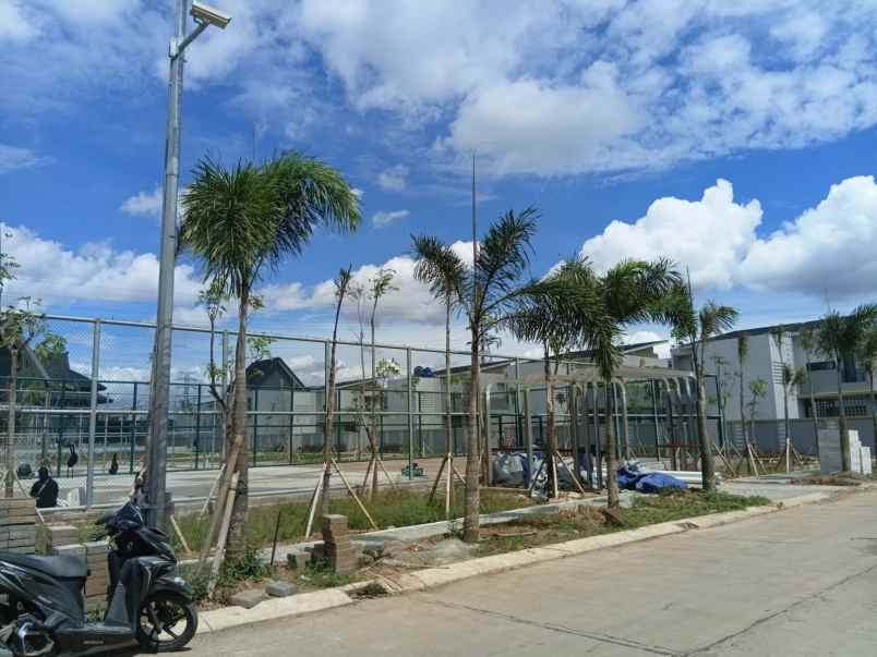 rumah mewah di podomoro park buah batu