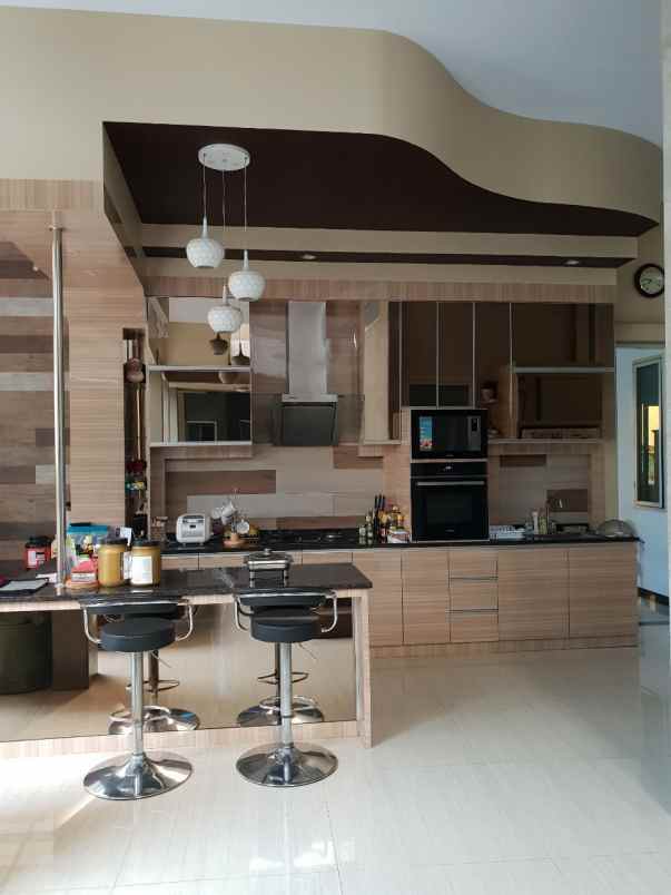 rumah mewah dijual di dekat bukit golf cibubur