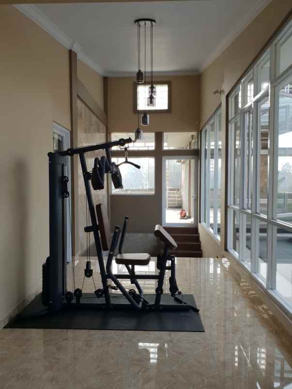 rumah mewah dijual di dekat bukit golf cibubur