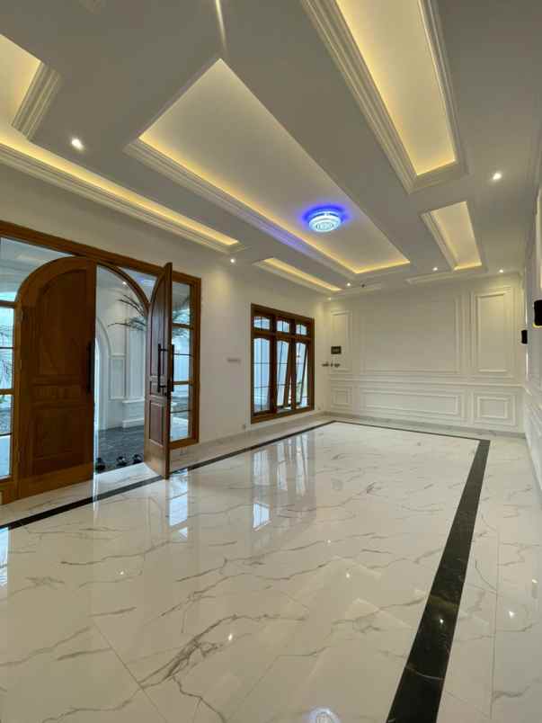 rumah mewah luxury siap huni di jl kaliurang km 8