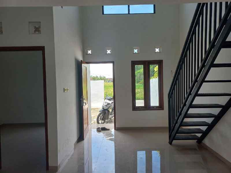 rumah mezzanine siap huni di jombor sukoharjo kota