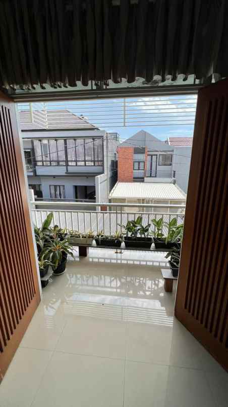 rumah minimalis gunung batu dekat pasteur bandung