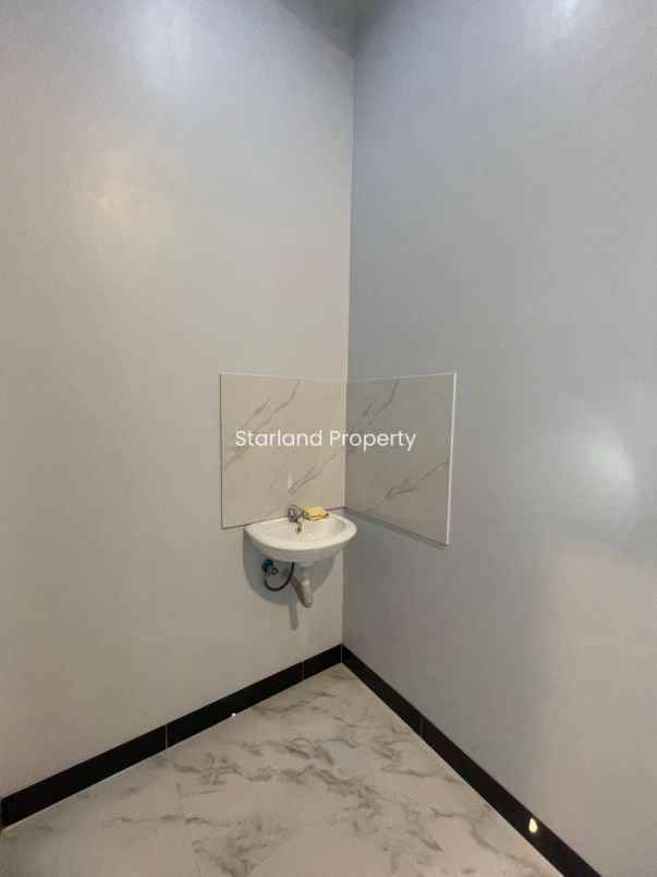 rumah minimalis modern 1 lantai di area bintaro