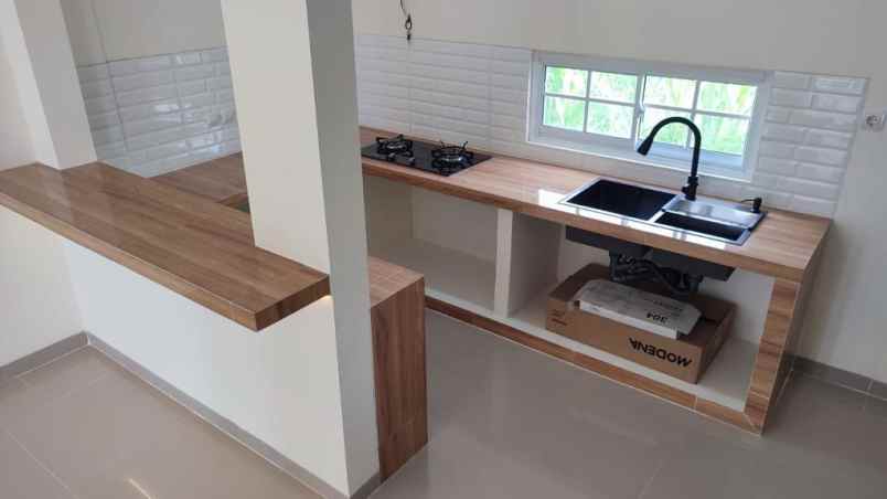 rumah modern dengan design scandinavian type 81 79