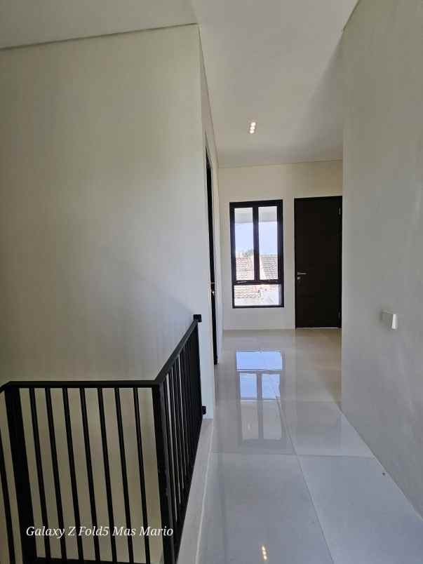 rumah modern minimalis lokasi perumahan cakalang