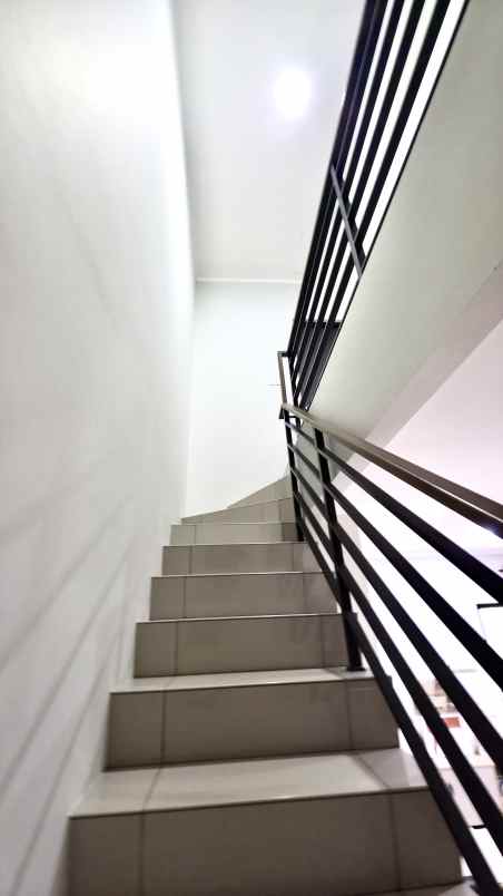 rumah murah cluster magenta summarecon bekasi