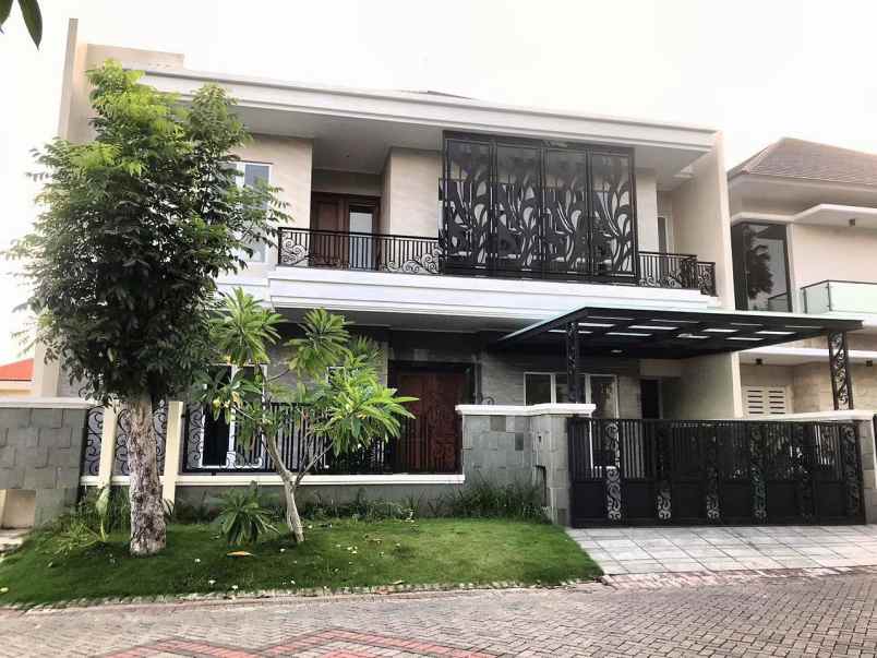 rumah murah mewah graha family surabaya barat