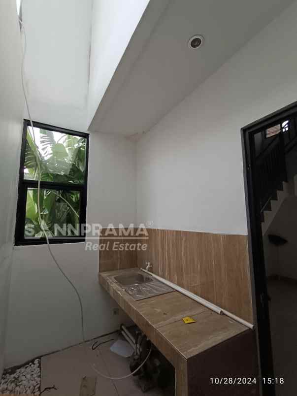 rumah scandinavia siap huni depok