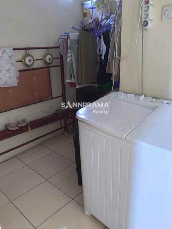 rumah second 2 lantai murah siap huni dicipayung depok