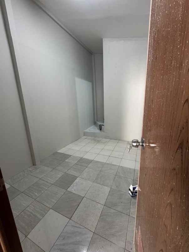 rumah second terawat dijual murah di depok