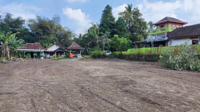 rumah sempu pakembinangun pakem