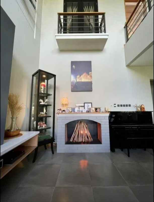 rumah setiabudi view keren