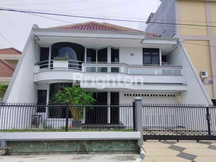 rumah siap huni 12x25 raya sutorejo surabaya timur