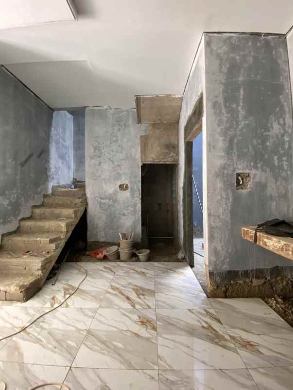 rumah siap huni dekat stasiun pondok rajeg