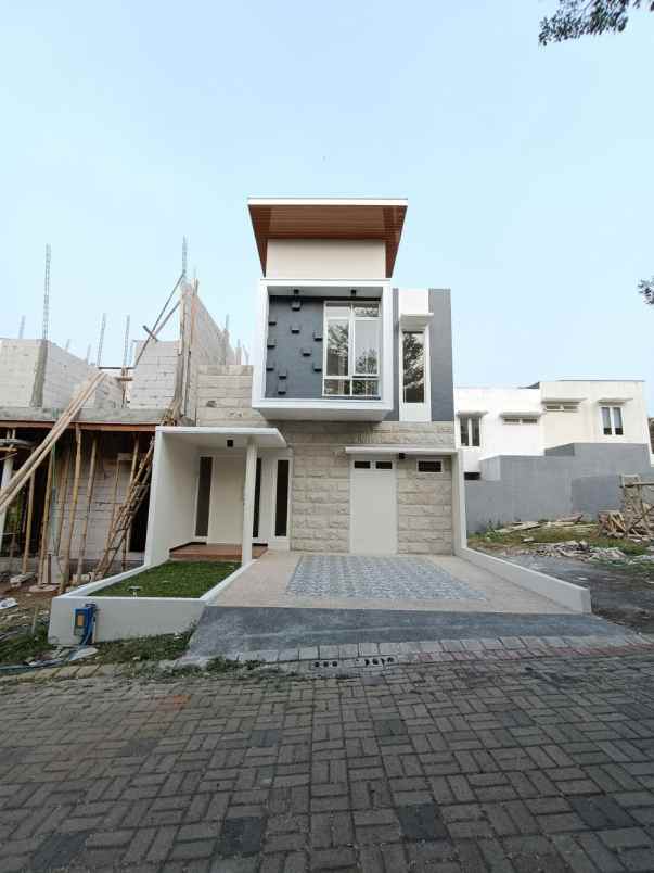 rumah siap huni di dieng kota malang