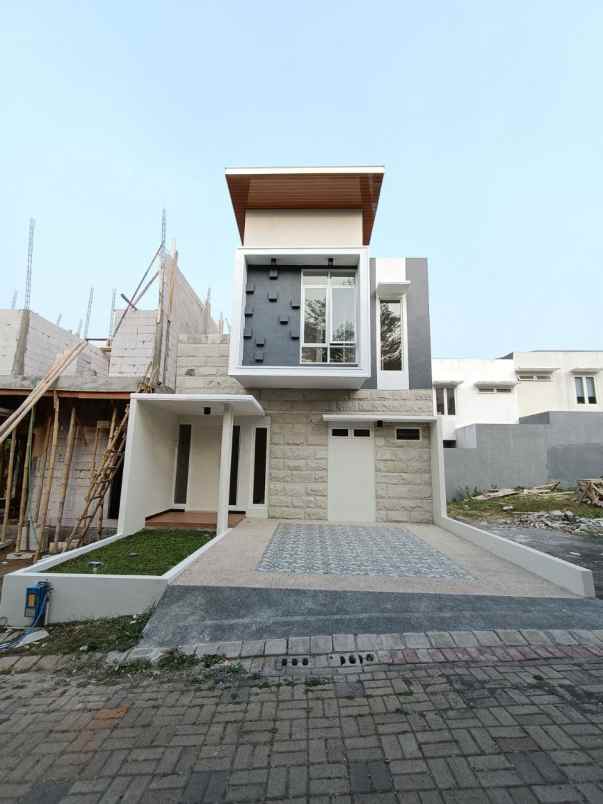 rumah siap huni di dieng kota malang