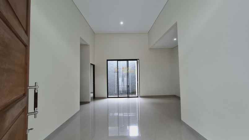 rumah siap huni free kitchen set di ngaglik sleman