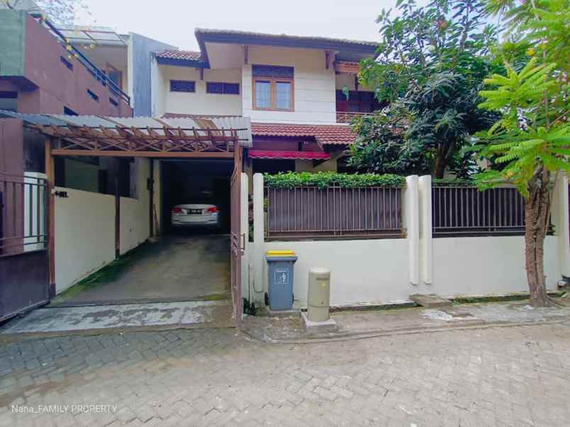 rumah siap huni semifurnish di rempoa bintaro