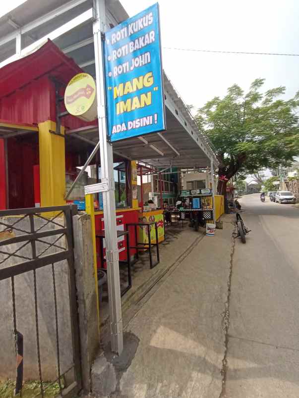 rumah strategis pinggir jalan provinsi murah