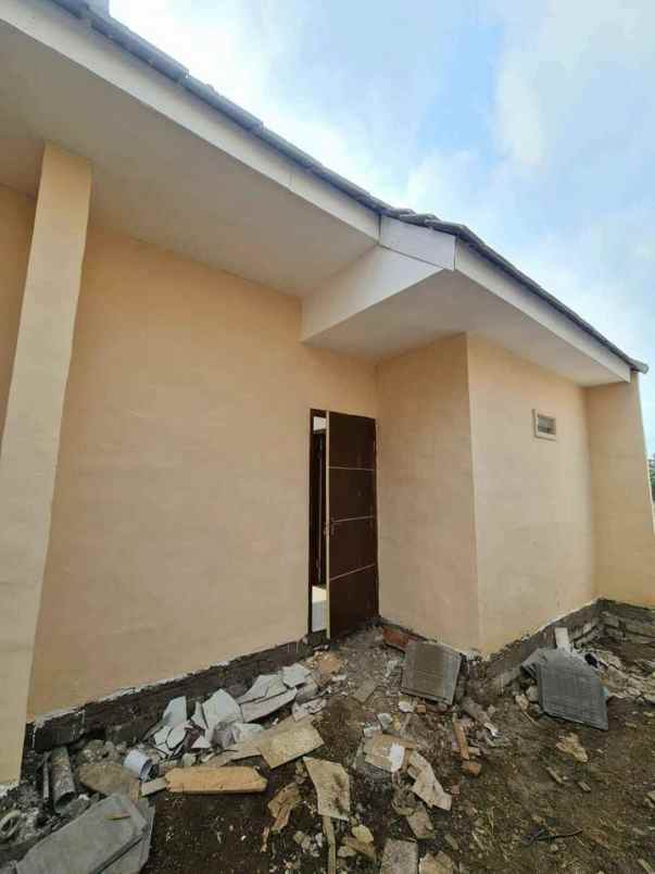 rumah subsidi siap huni lokasi pakisaji malang