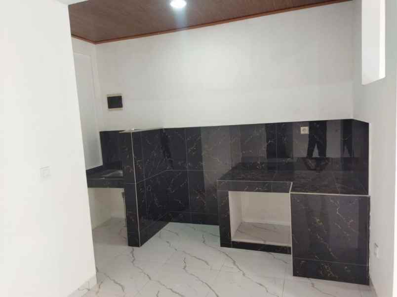 rumah sudah renovasi dibukit golf riverside cibubur