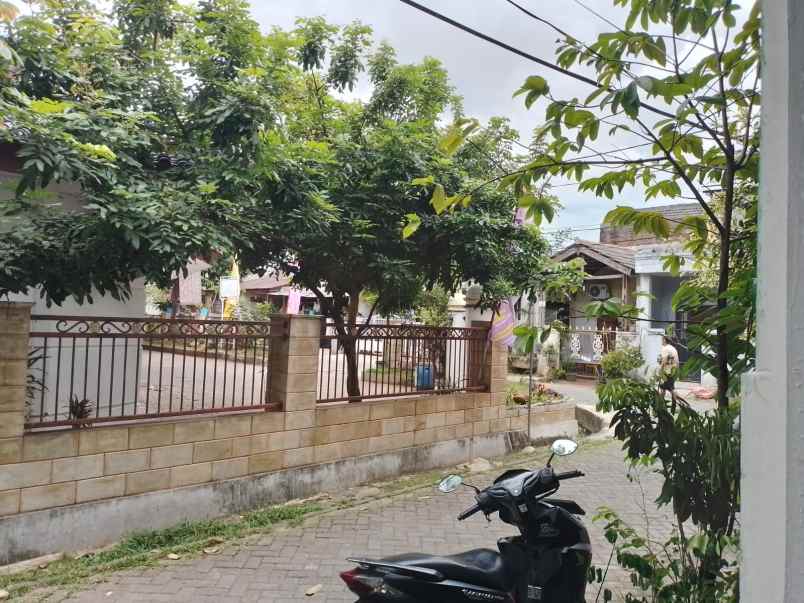 Rumah Tinggal 2 Lt Siap Huni Ditengah Kota Tangerang