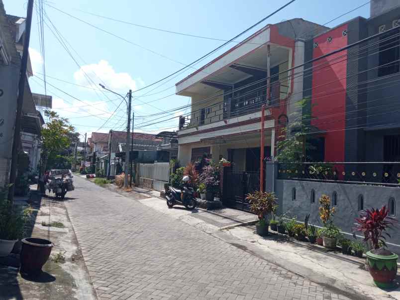 rumah tingkat di sawojajar 1 dijual cepat