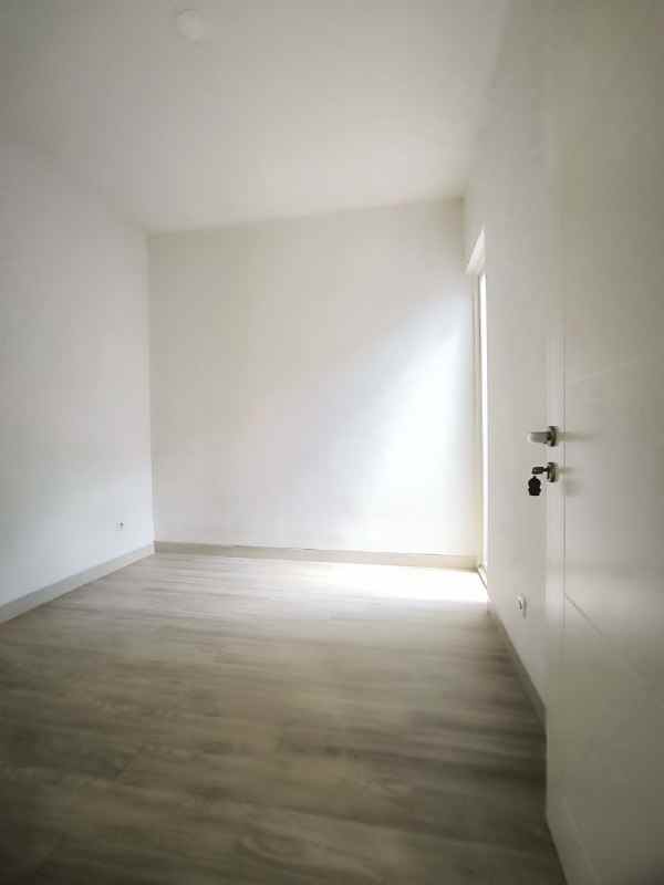 sewa rumah 2 lantai grand harvest dekat wiyung