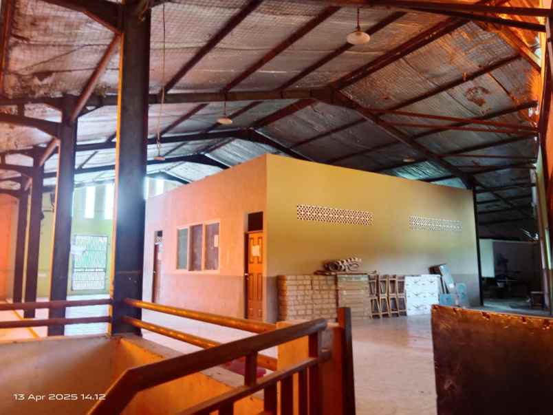 tanah dan bangunan di cilamaya wetan karawang