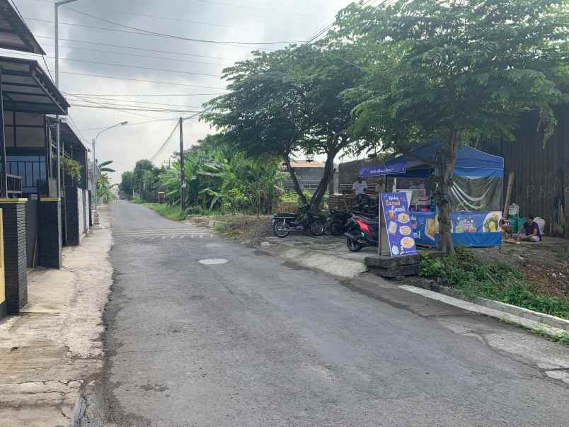 tanah luas lokasi strategis dekat ringroad selatan