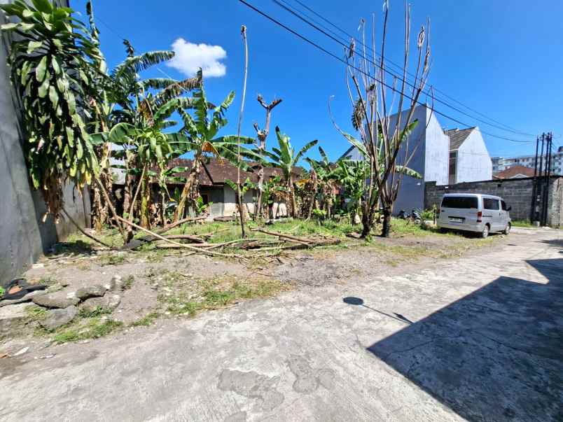 tanah pekarangan premium di seturan dekat ke upn ykpn