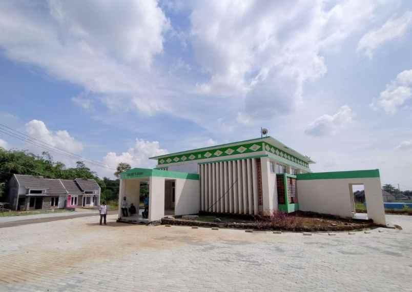 tanah sukamanah islamic village