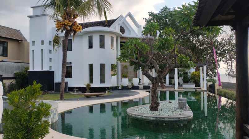 01 dijual villa beac front di lovina bali utara