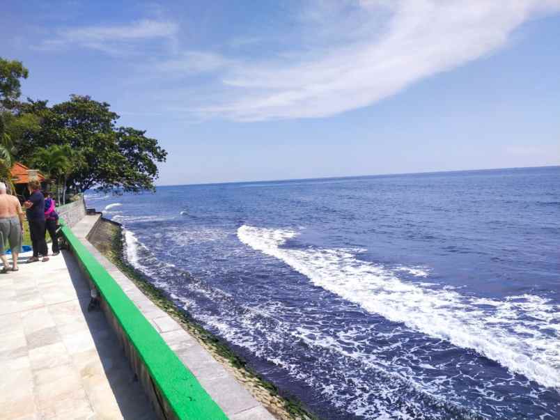 01 dijual villa beach front air sanih singaraja