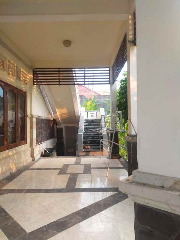 01 dijual villa beach front bali utara