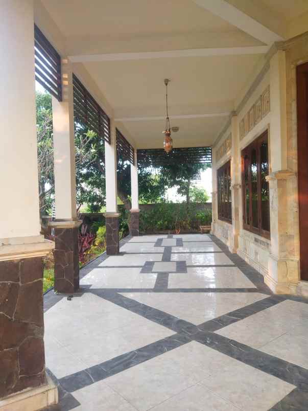 01 dijual villa beach front bali utara