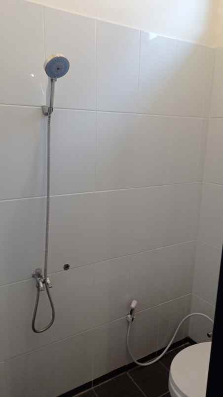 cluster delonyx g land ciwastra park