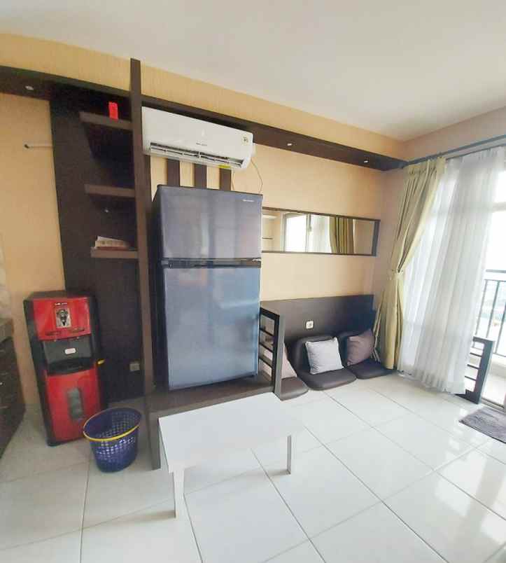 dijual apartemen apartemen m square lantai