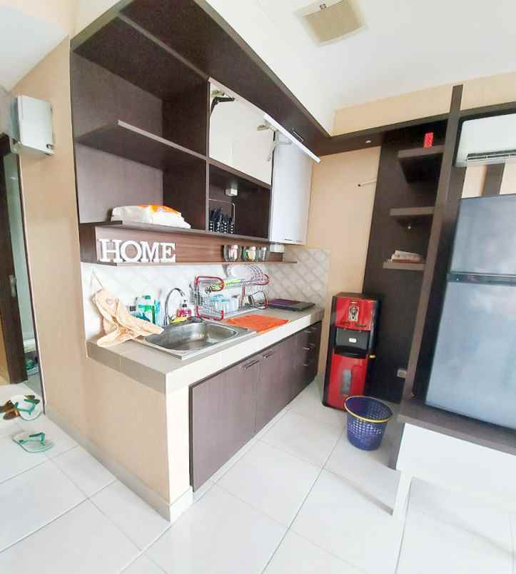 dijual apartemen apartemen m square lantai