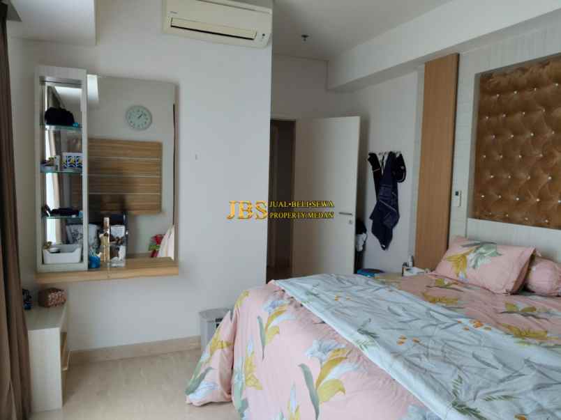 dijual apartemen apartemen podomoro city