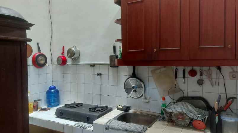 dijual apartemen condet