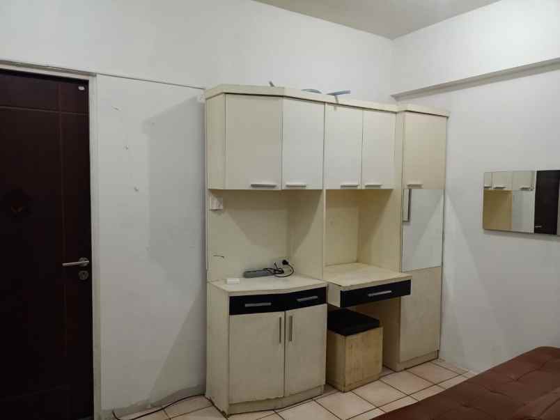dijual apartemen metropolis apartment jl
