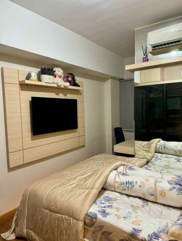 dijual apartemen the springlake tower