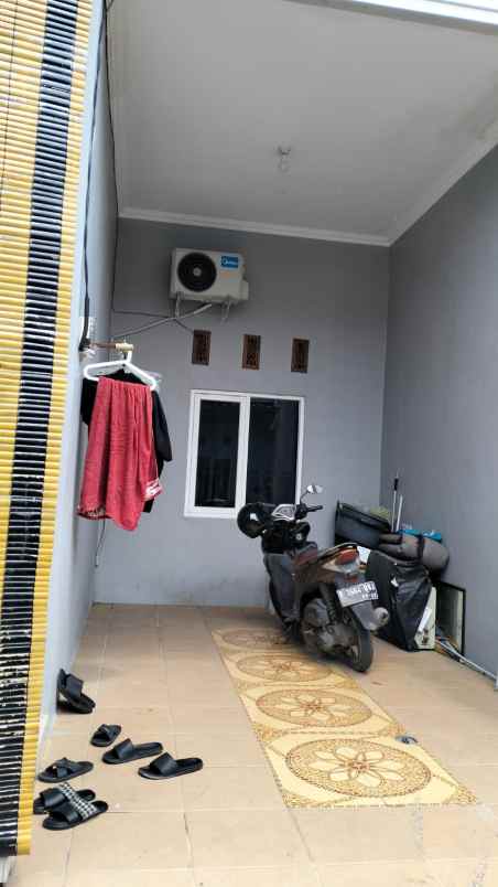 dijual atau oper kredit rumah di bangetayu semarang