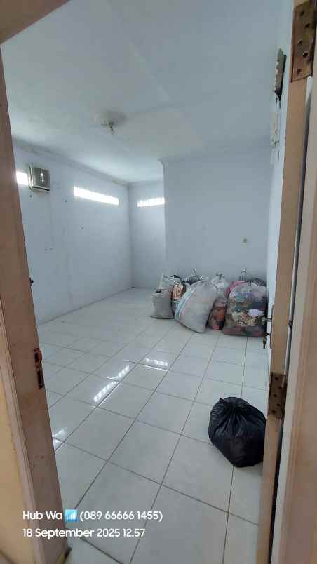 dijual cepat murah rumah 2 lantai dekat bandara soeta