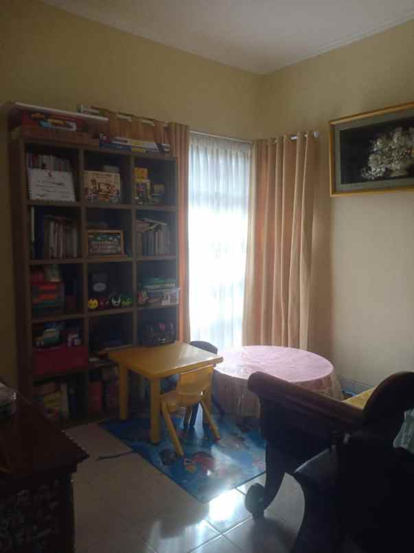 dijual cepat rumah di cluster the address