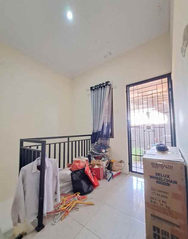 dijual cepat rumah di tanah baru beji depok
