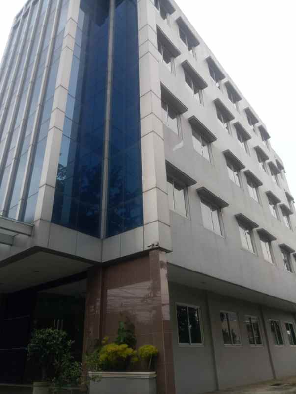 dijual gedung kantor esklusif